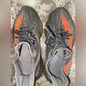Yeezy 350 v1 Beluga
